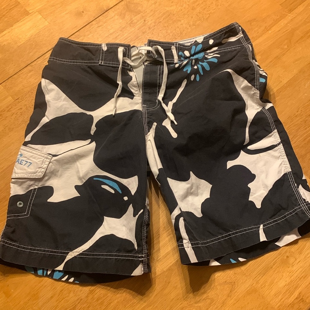 Vintage American eagle swim trunks 32